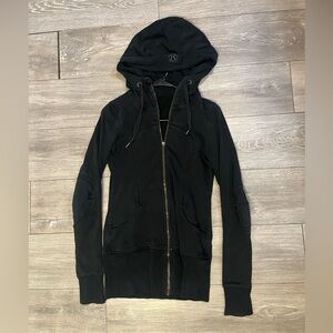 Black lululemon zip up hoodie size 6